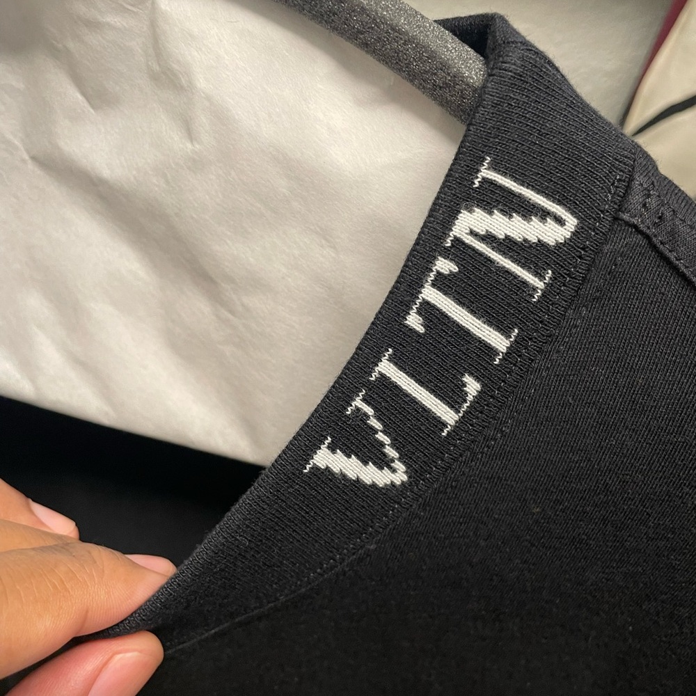 *Like New* VALENTINO Mens T-Shirt
